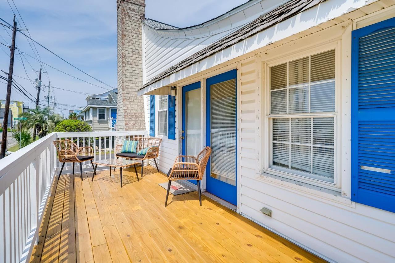 Carolina Beach Home With Private Deck Walk To Shore Exterior foto